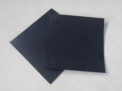 HDPE土工膜鋪設對基層及覆蓋土的要求